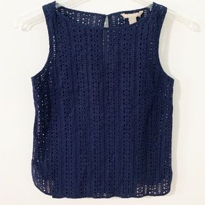 Banana Republic Eyelet Lace Sleeveless Blouse Keyhole Back Lined Round Neckline